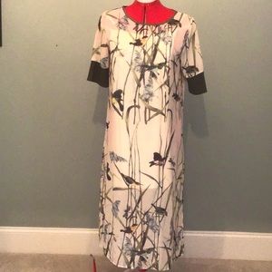 Dress, printed with lovely birds and dragonflies